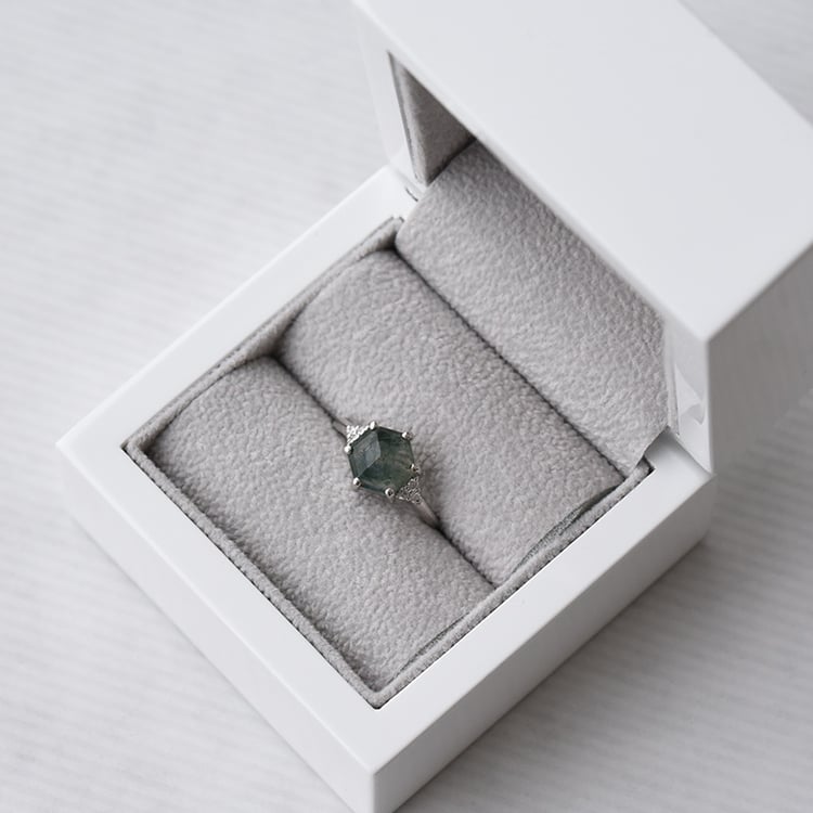 Unikátní zlatý prsten s achátem 71503