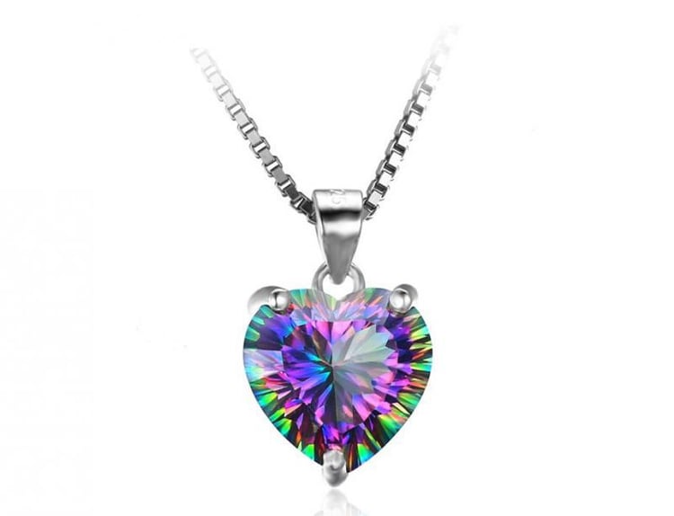 Srdíčkový náhrdelník