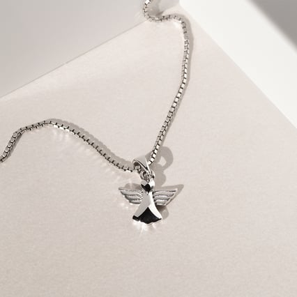 Stříbrný přívěsek anděl Michael