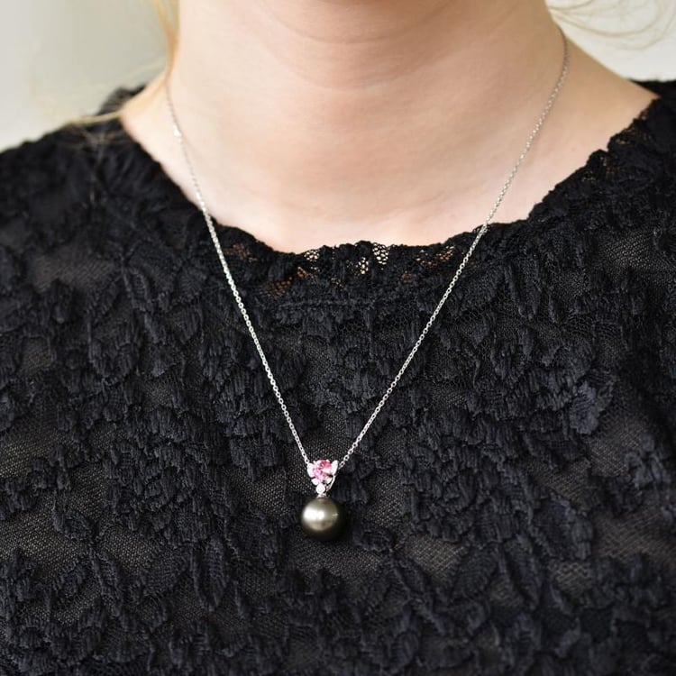 Perlový náhrdelník 18552