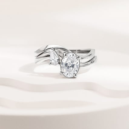 Romantický zásnubní set atypických prstýnků s diamanty Flora