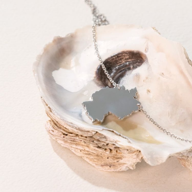 Stříbrný náhrdelník Německo 106520