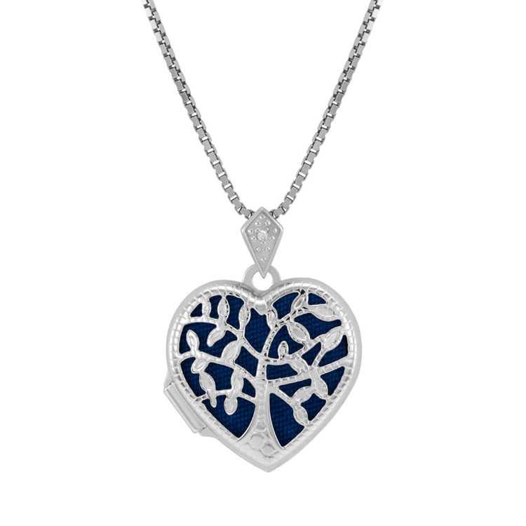 Stříbrný medailon ve tvaru srdce