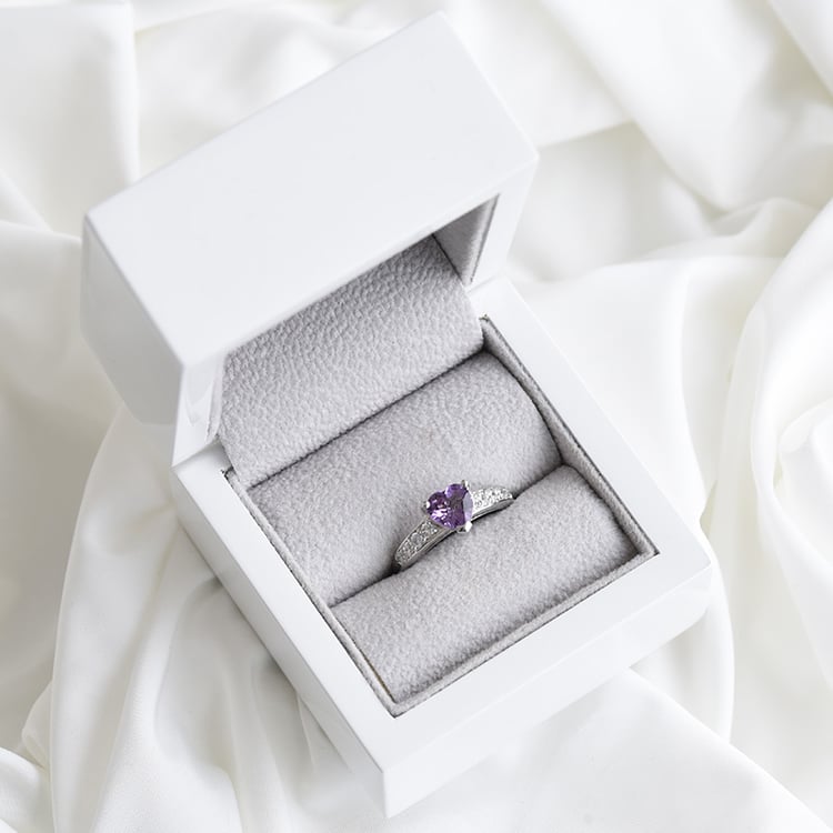 Stříbrný prsten 84693