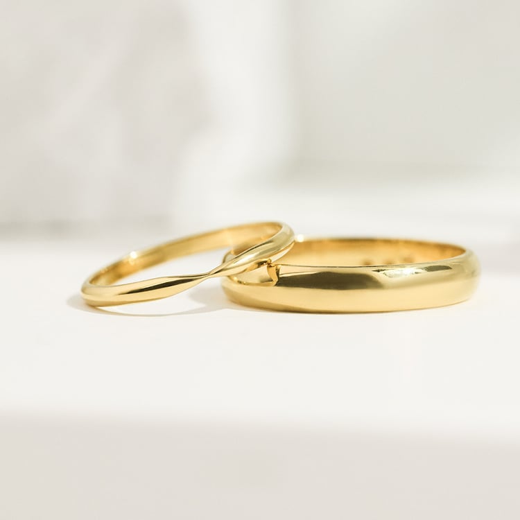 Zlatý snubní prsten se zúženým kroužkem Aeneas 156776