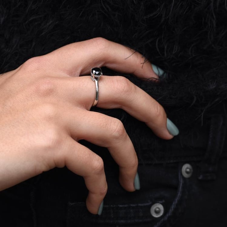 Zásnubní zlatý prsten 48693