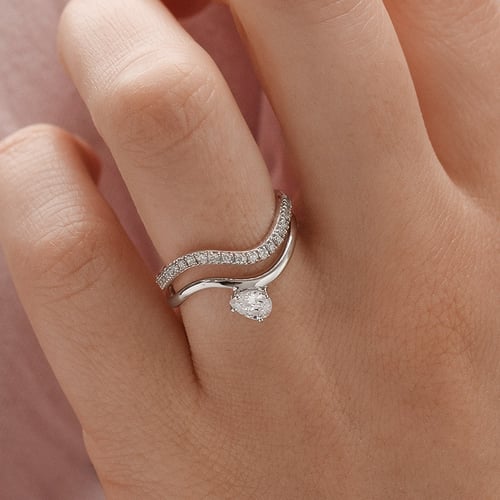 Zásnubní prsten s pear 0.31ct IGI certifikovaným lab-grown diamantem Thalia