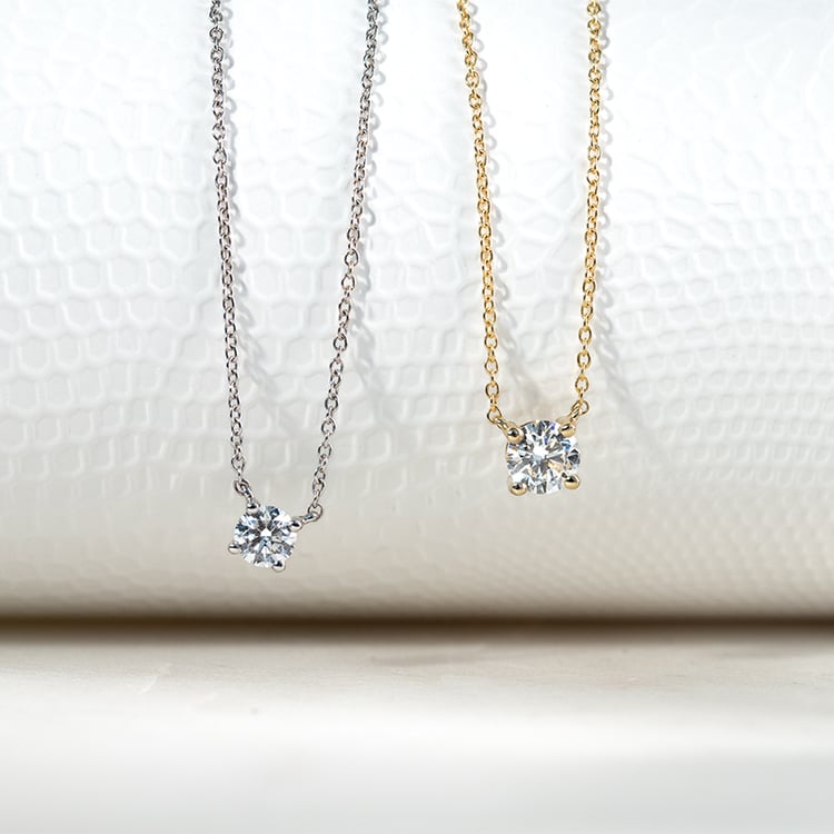 Zlatý náhrdelník s 0.50ct IGI certifikovaným lab-grown diamantem Sandra 131443