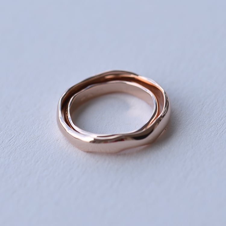 Snubní prsten s lesklým povrchem 152998