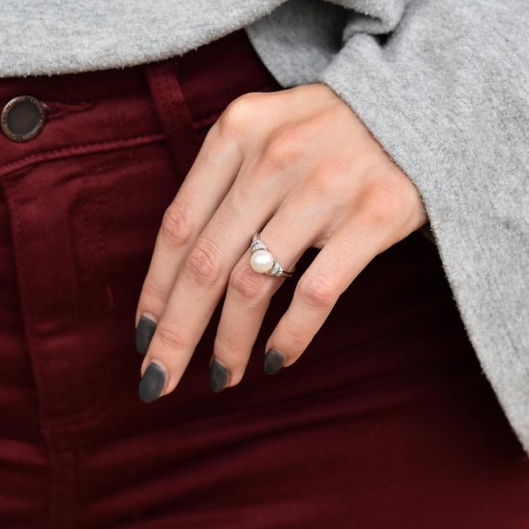 Perlový prsten ze zlata s diamanty Whisper 30540