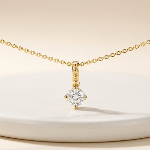 Romantický přívěsek s lab-grown diamantem Nancy