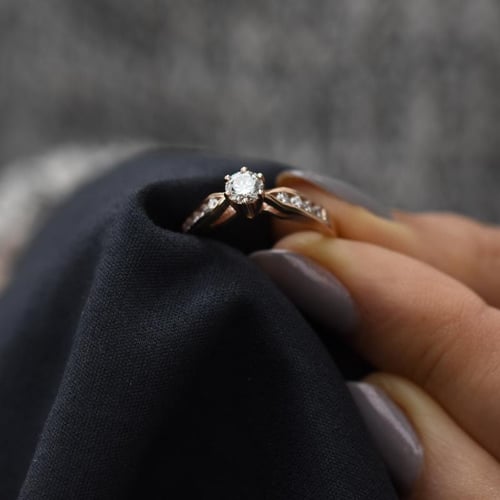 Zásnubní prsten s lab-grown diamanty Mita