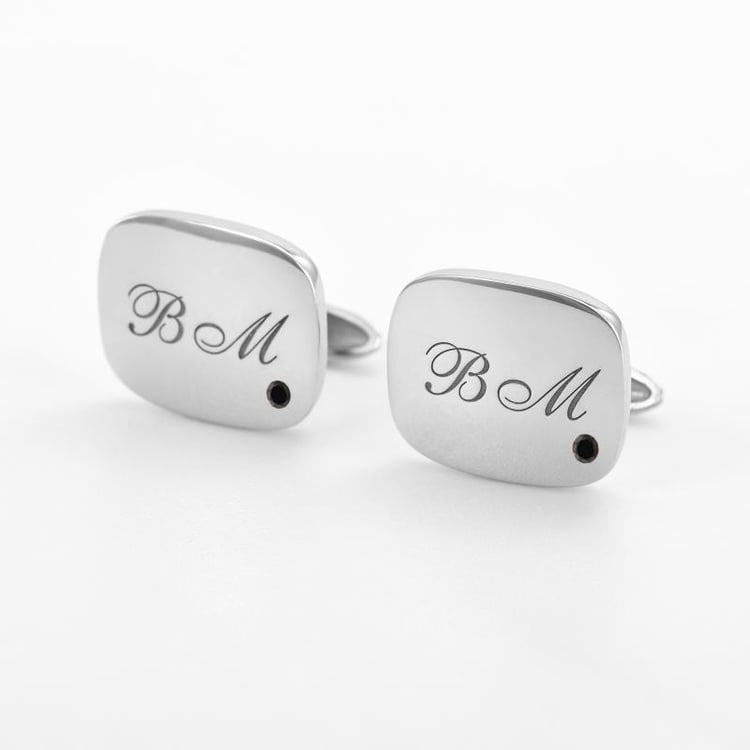 Zlaté knoflíčky s gravírem a diamanty 46434