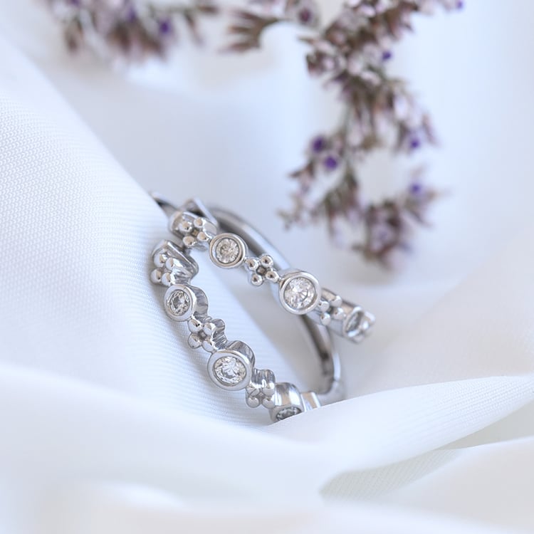 Elegantní kroužky zdobené diamanty Kitto 80638