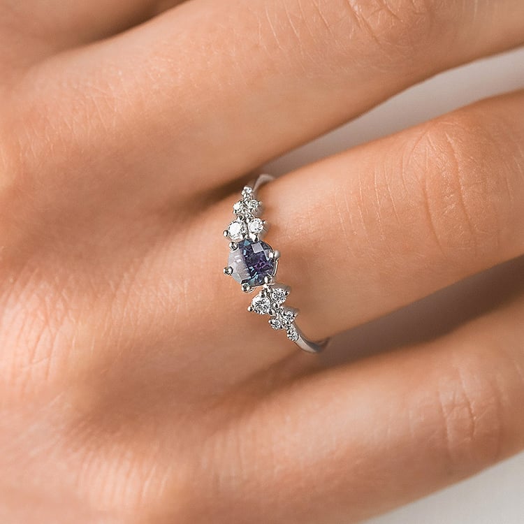 Zásnubní prsten s lab-grown alexandritem a lab-grown diamanty Olha 156317