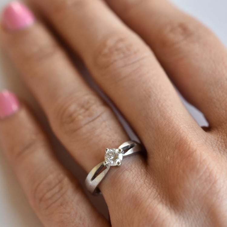 Diamantový prsten 19621