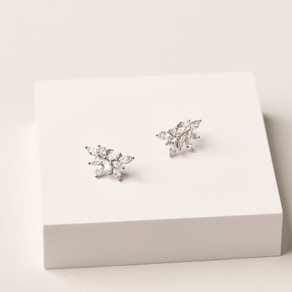 Luxusní náušnice s marquise přírodními diamanty Ishita