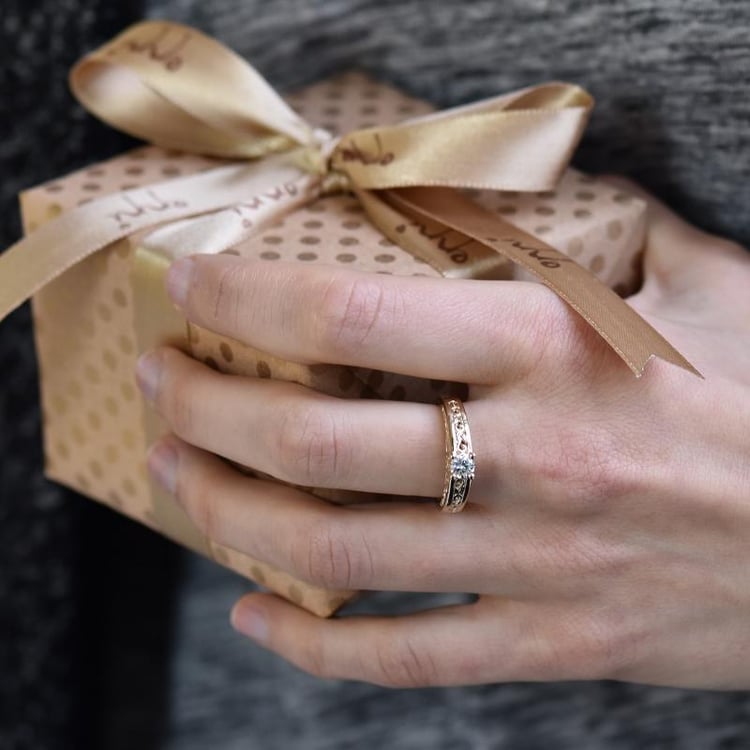 Zásnubní vintage prsten 64895