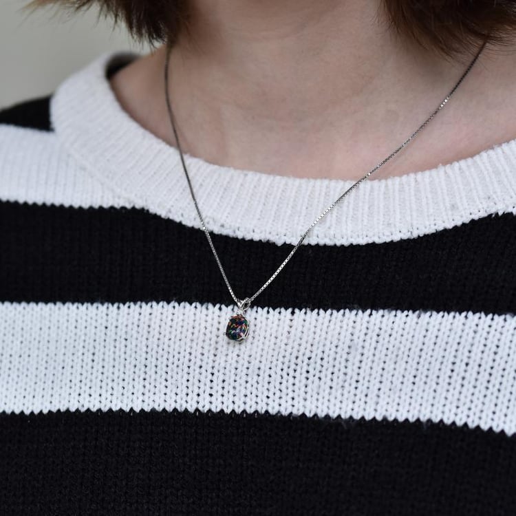 Náhrdelník s opálem 25860