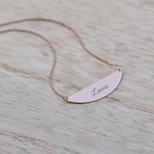 Zlatý půlměsíc s diamantem a gravírem dle vaší volby Liviane