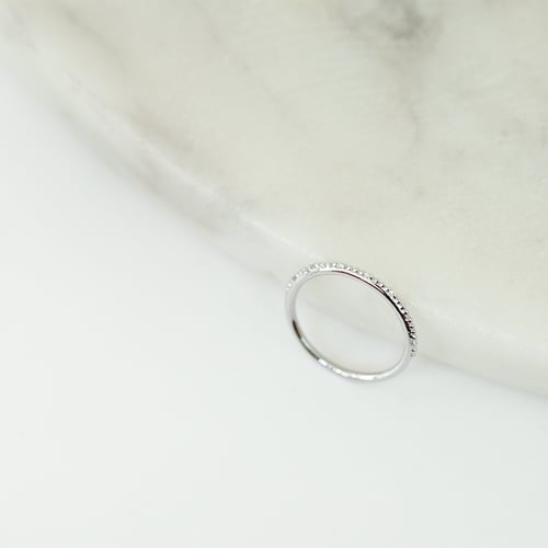 Minimalistický prsten s diamanty Tess