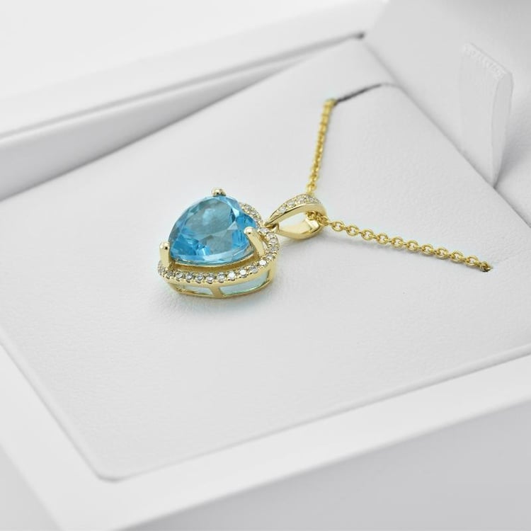 Srdíčkový náhrdelník s topazem 29987