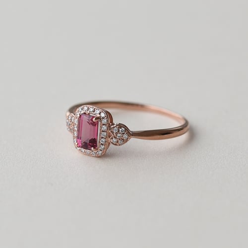 Zlatý prsten s emerald turmalínem a diamanty Marin