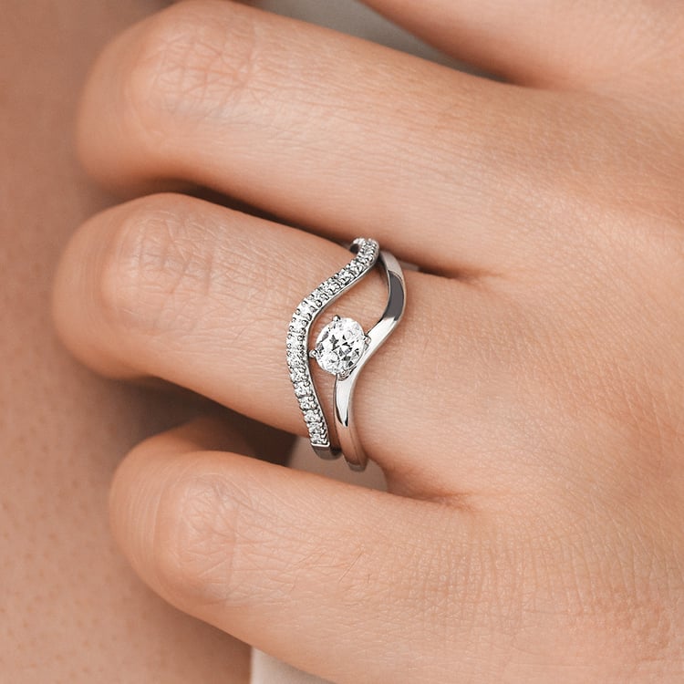 Romantický zásnubní set atypických prstýnků s moissanity Bea 156650