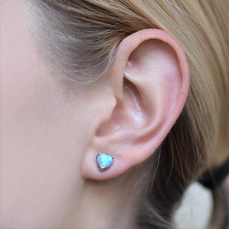 Stříbrné opálové náušnice 105154