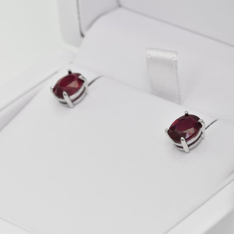 Zlaté rubínové náušnice 2615