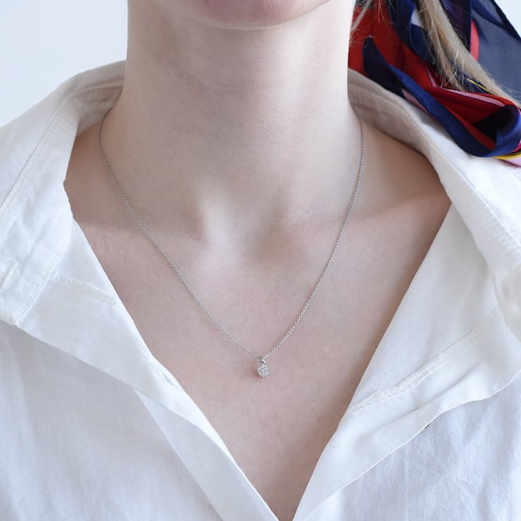 Elegantní přívěsek s lab-grown diamanty 95990