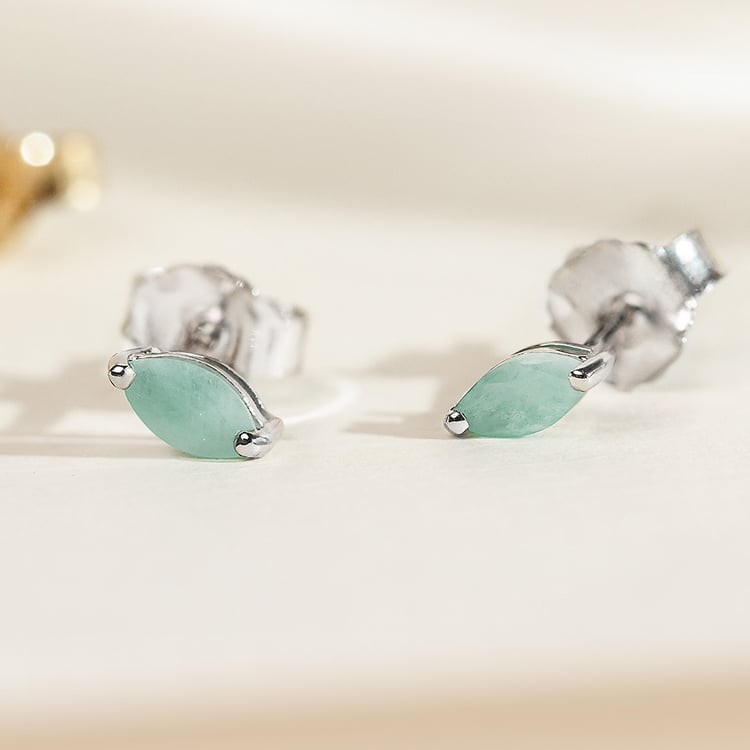 Minimalistické stříbrné náušnice se smaragdy 158409