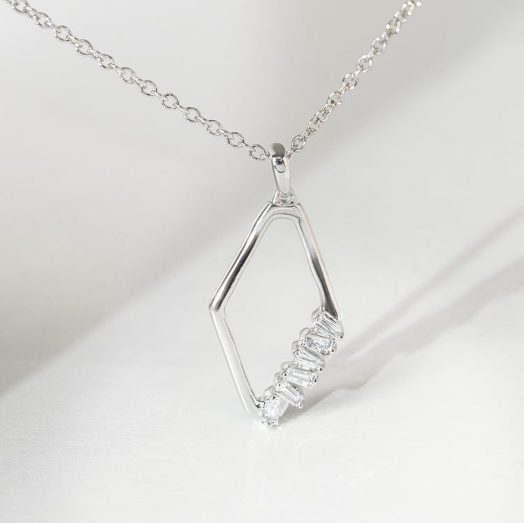 Zlatý přívěsek s lab-grown diamantem 164871