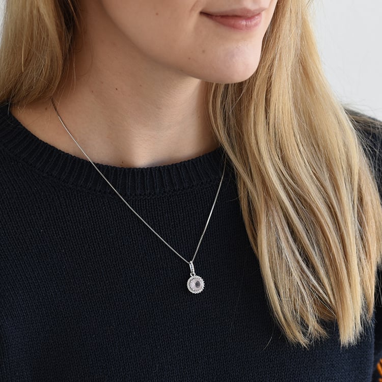 Stříbrný náhrdelník s růžovým quartzem 62211