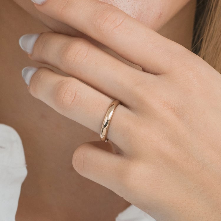 Půlkulaté snubní prsteny ze zlata v barvě hazelnut Ebie 163735