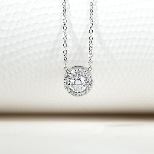 Zlatý halo přívěsek s moissanitem a diamanty Vicky