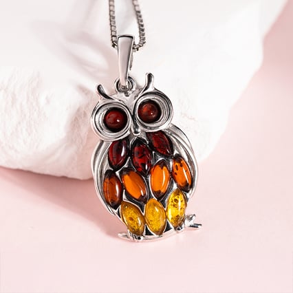 Stříbrný jantarový přívěsek ve tvaru sovy Hibou
