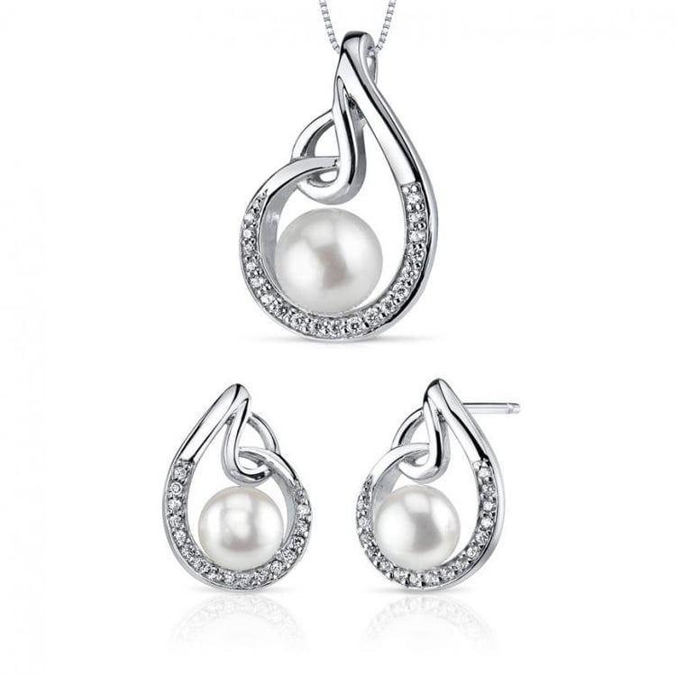 Něžná kolekce ze stříbra s perlami Leila