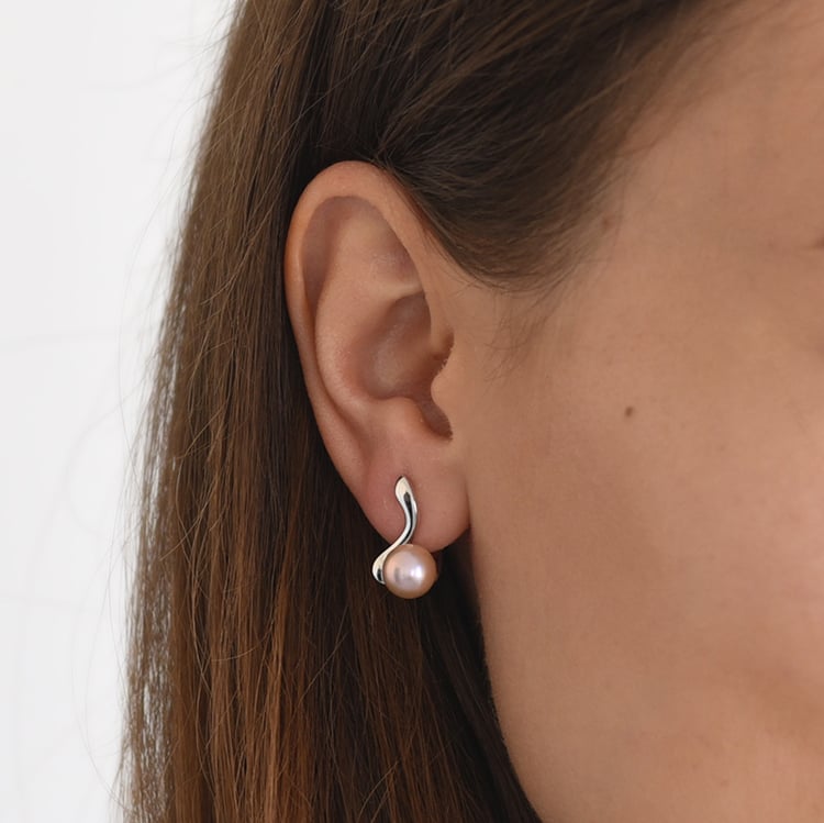 Elegantní stříbrné náušnice s broskvovými perlami 61271