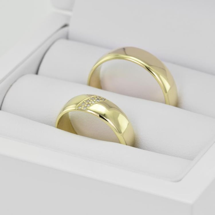 Zlaté snubní prsteny 21051