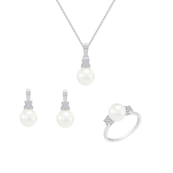 Zlatá perlová kolekce šperků Saffie