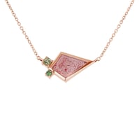 Náhrdelník s jahodovým achátem, olivínem a tsavorit granátem Milly