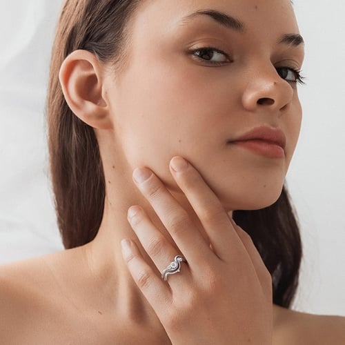 Romantický zásnubní set atypických prstýnků s diamanty Valeria