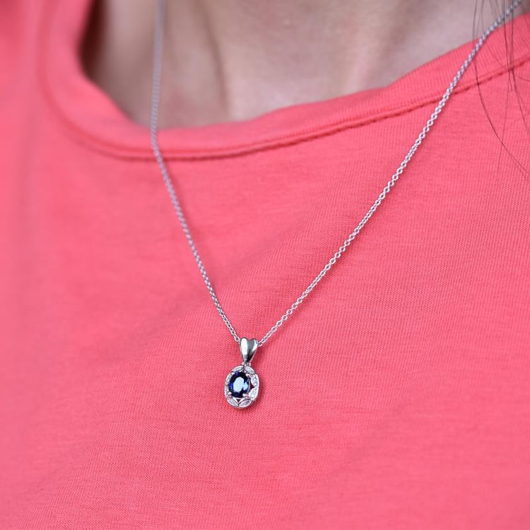 Náhrdelník se safírem 22487