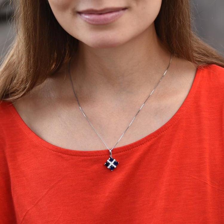 Safírový náhrdelník ze stříbra 42847