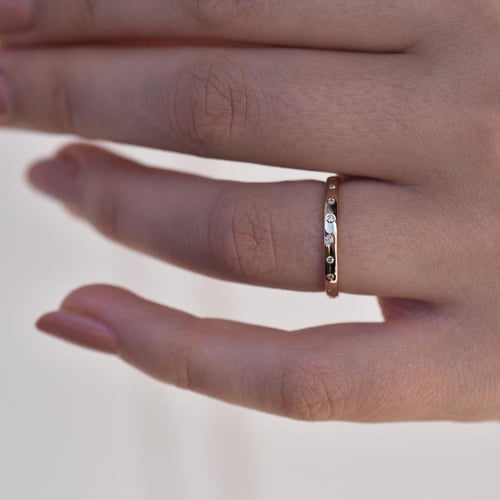 Zlatý eternity snubní prsten s diamanty a komfortní pánský Miomi