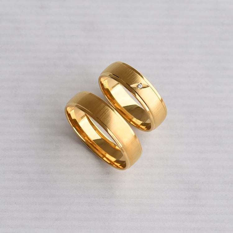 Prsteny s matným povrchem a diamantem 72408