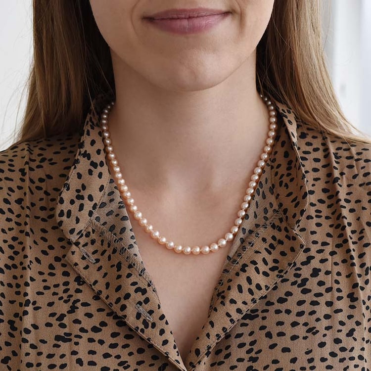 Náhrdelník z broskvových perel 87922