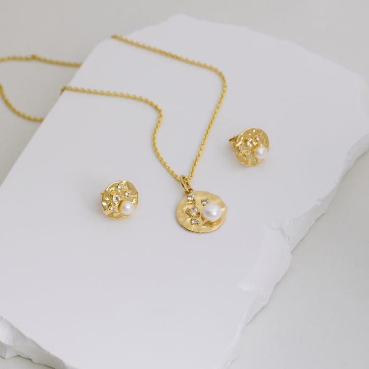 Kolekce stříbrných šperků s perlami a bílými topazy Darleen 164105