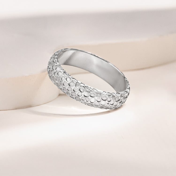 Zlaté snubní prsteny s atypickým povrchem Cali 155644